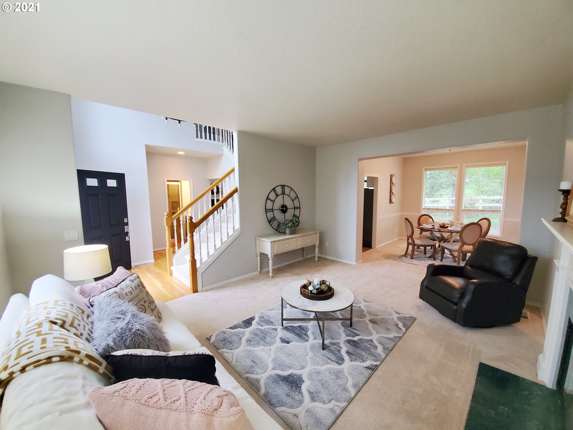 6127 Southwest Kruse Ridge Drive Portland, OR 97219 - Photo 9 of 31 Gallery Image 9