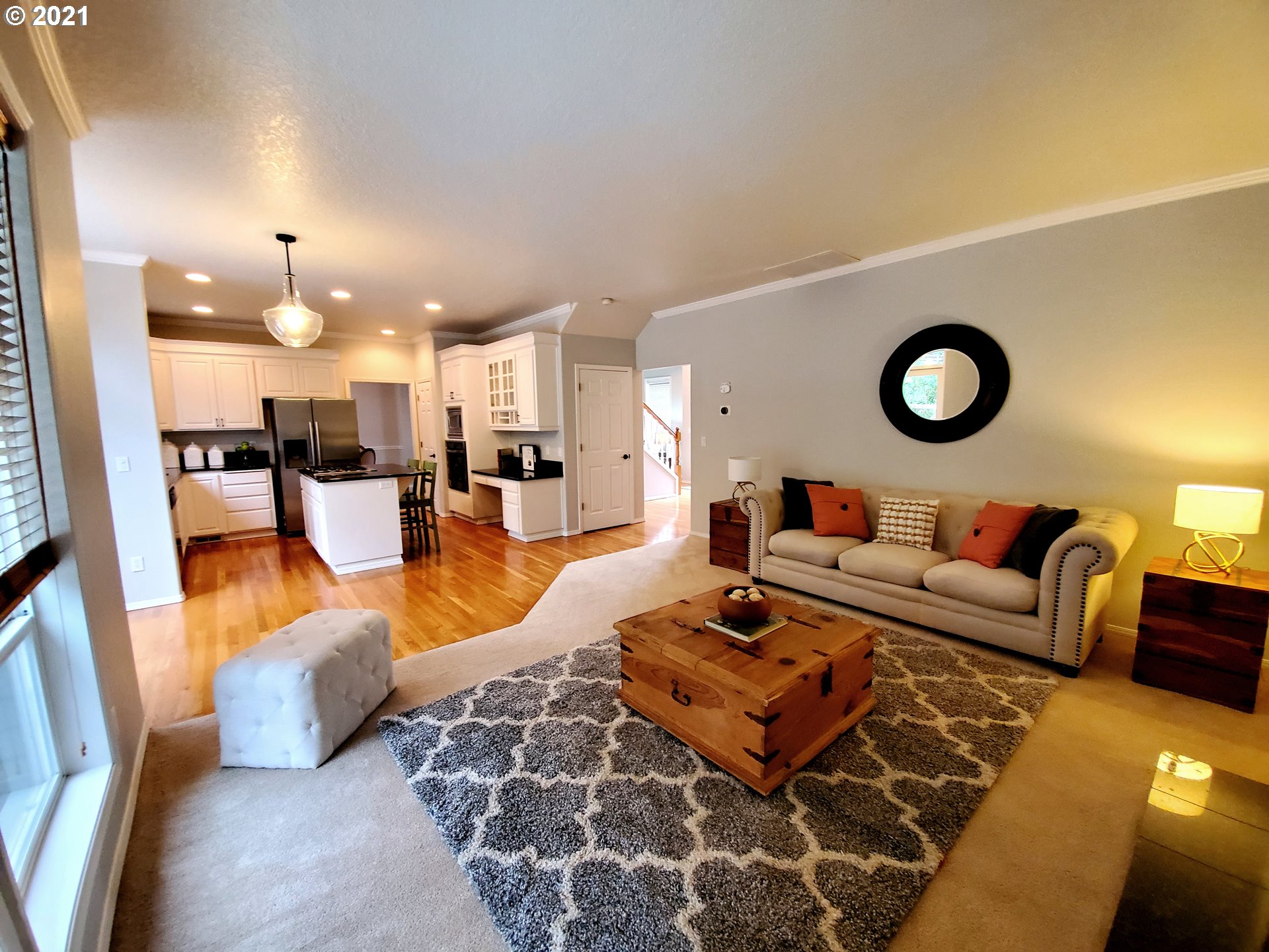 6127 Southwest Kruse Ridge Drive Portland, OR 97219 - Photo 10 of 31 Gallery Image 10