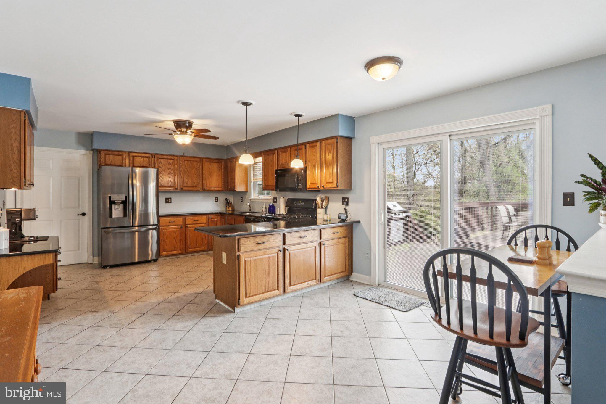 20 Valley Forge Road Bordentown, NJ 08505 - Photo 28 of 67 Kitchen