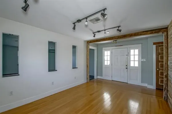 $299,900 | 2676 Saturn Street, Harvey, LA 70058