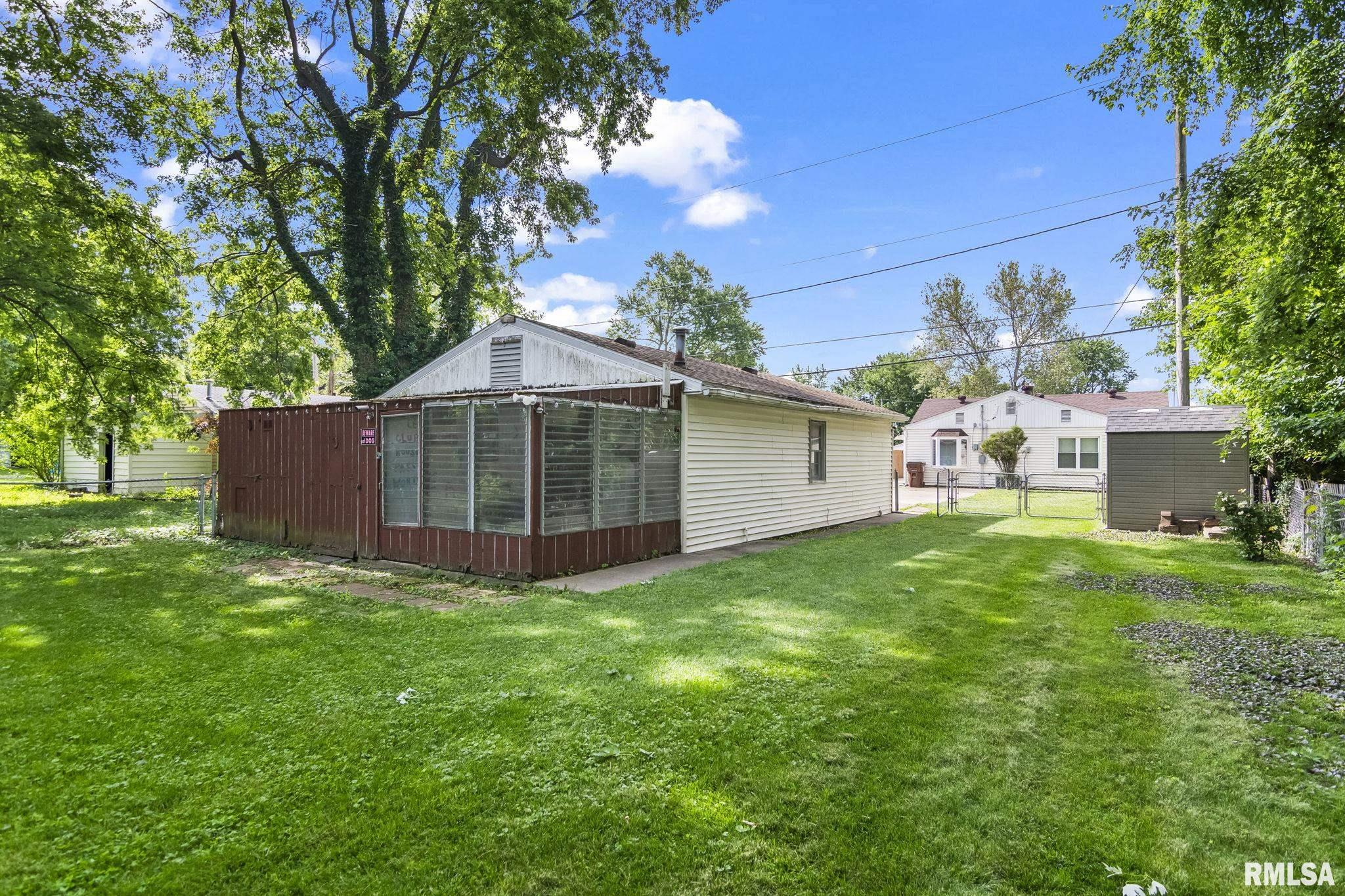 3061 Louise Lane Springfield, IL 62702 - Photo 33 of 36
