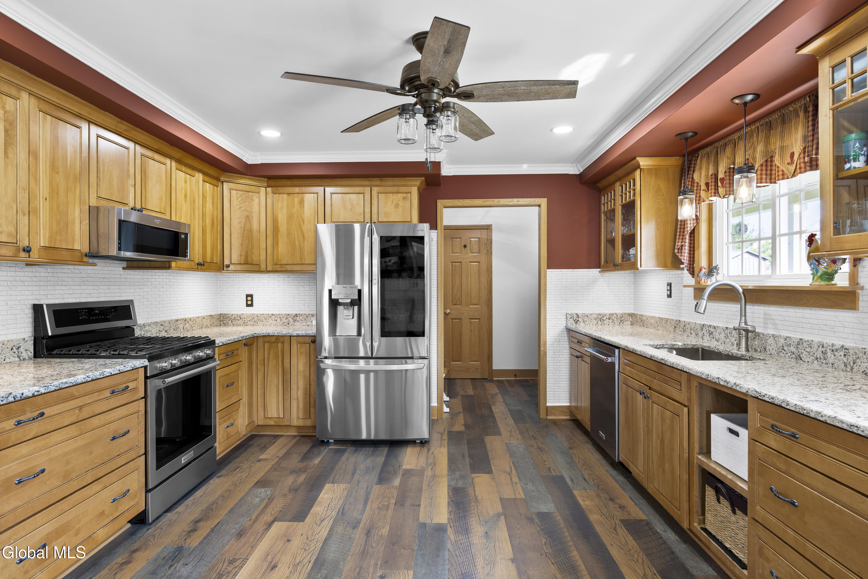 636 Darby Hill Road Delanson, NY 12053 - Photo 10 of 62 18