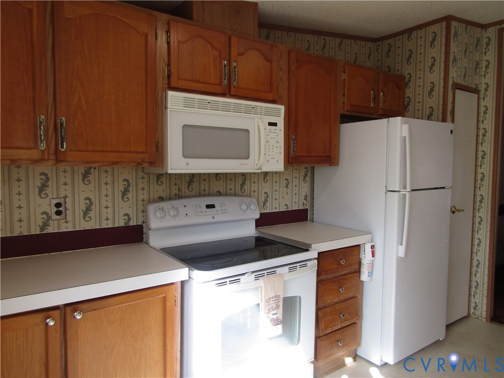 183 Union Grove Road Keysville, VA 23947 - Photo 14 of 38