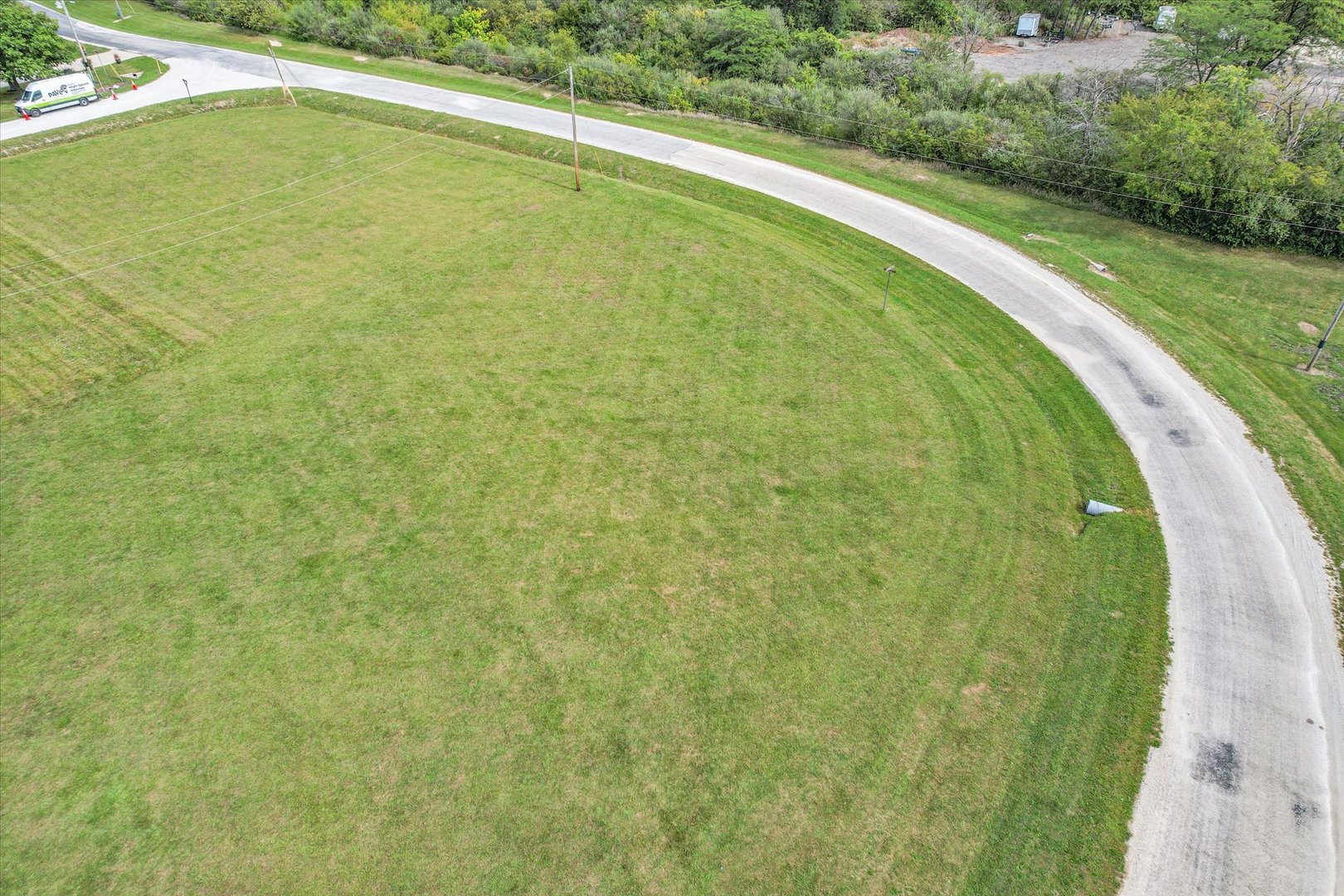 132 Comanche Trail Loda, IL 60948 - Photo 7 of 14 a view of a swimming pool and a yard