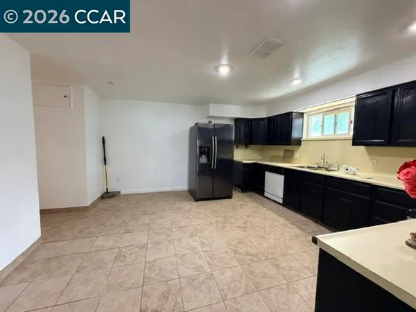 $2,500 | 3232 Sanguinetti Lane, Unit A, Stockton, CA 95205