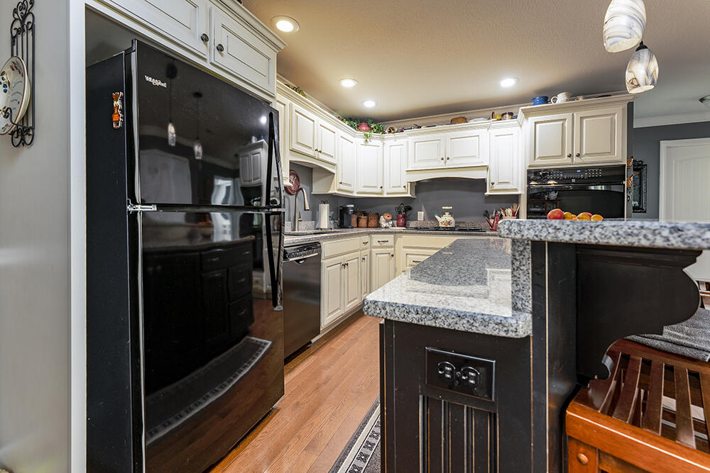 402 Buckner Street Perryville, KY 40468 - Photo 16 of 40 B46BA43E-E527-4FA7-B360-B68B3E270FC9