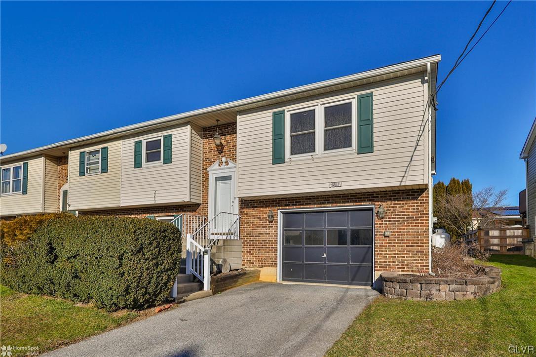 221 North Ruch Street Coplay, PA 18037 - Photo 1 of 25 221 N Ruch street