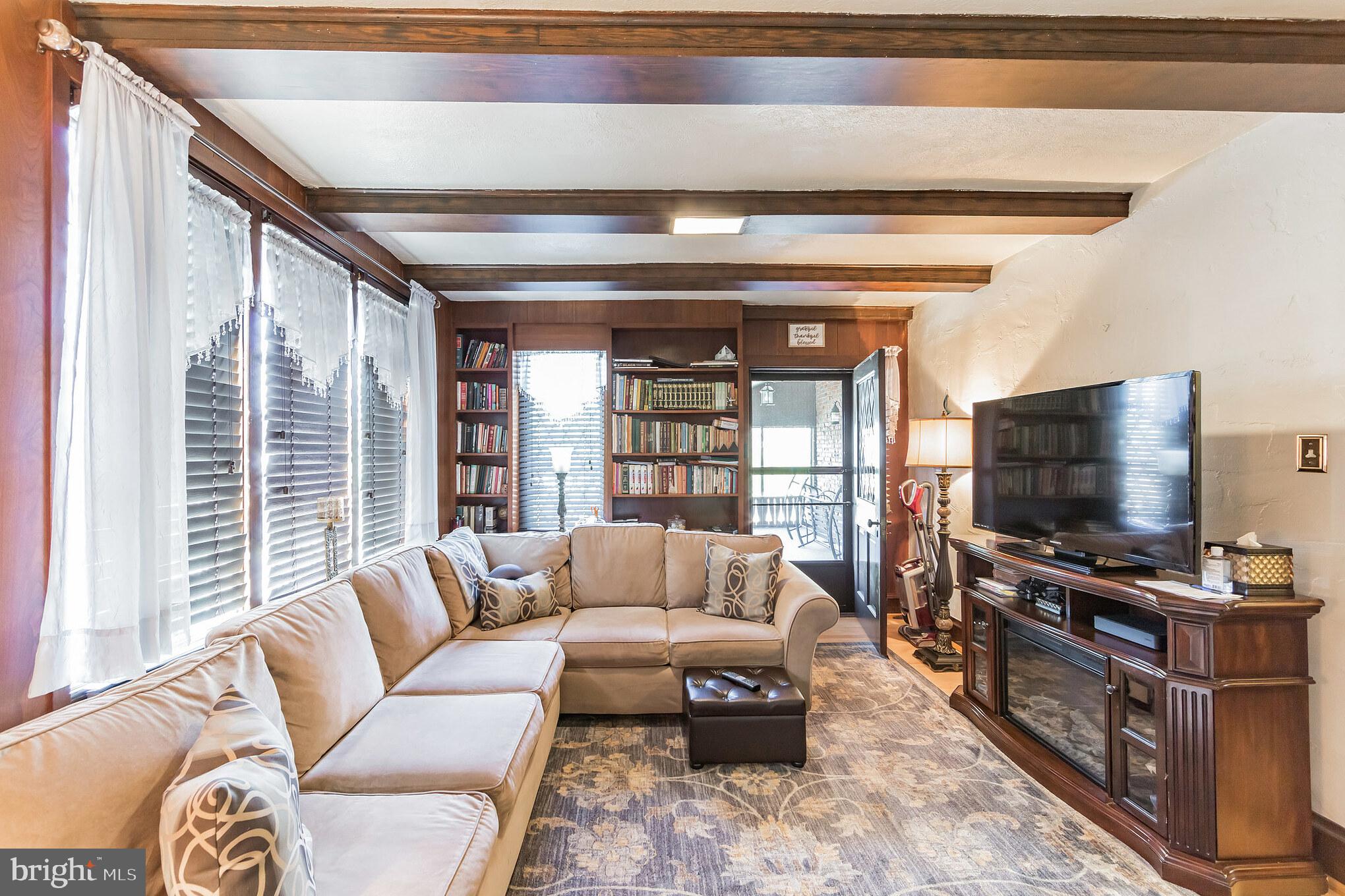 1518 Alsace Road Reading, PA 19604 - Photo 14 of 28 Gallery Image 14