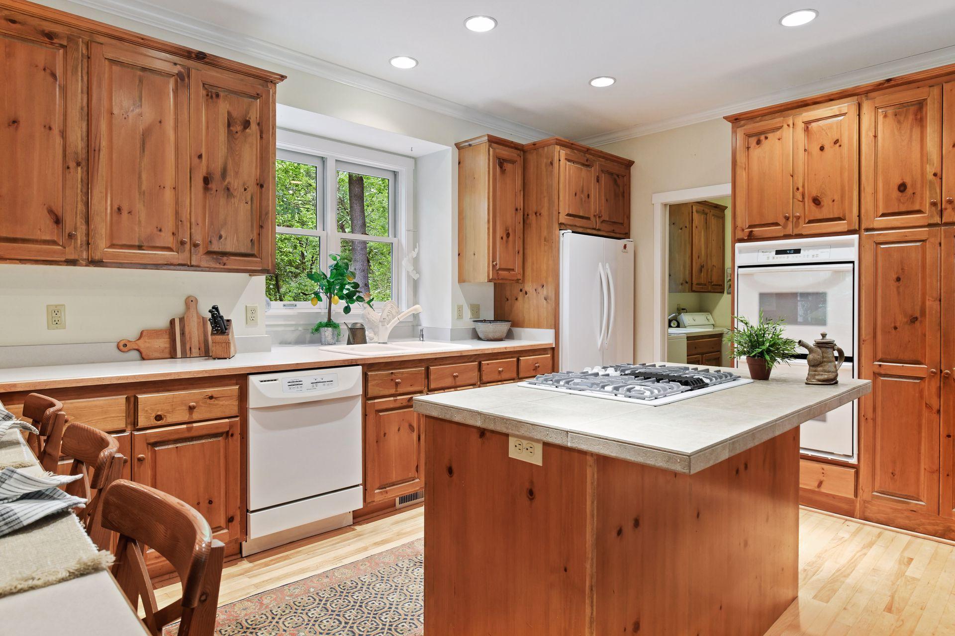 18165 Carole Lane Deephaven, MN 55391 - Photo 10 of 30