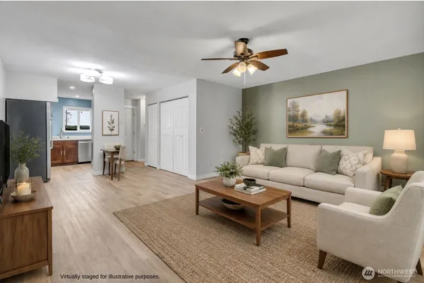 $260,000 | 25406 106th Avenue Southeast, Unit E3, Kent, WA 98030