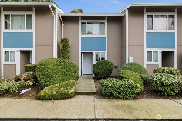 $275,000 | 25406 106th Avenue Southeast, Unit E3, Kent, WA 98030