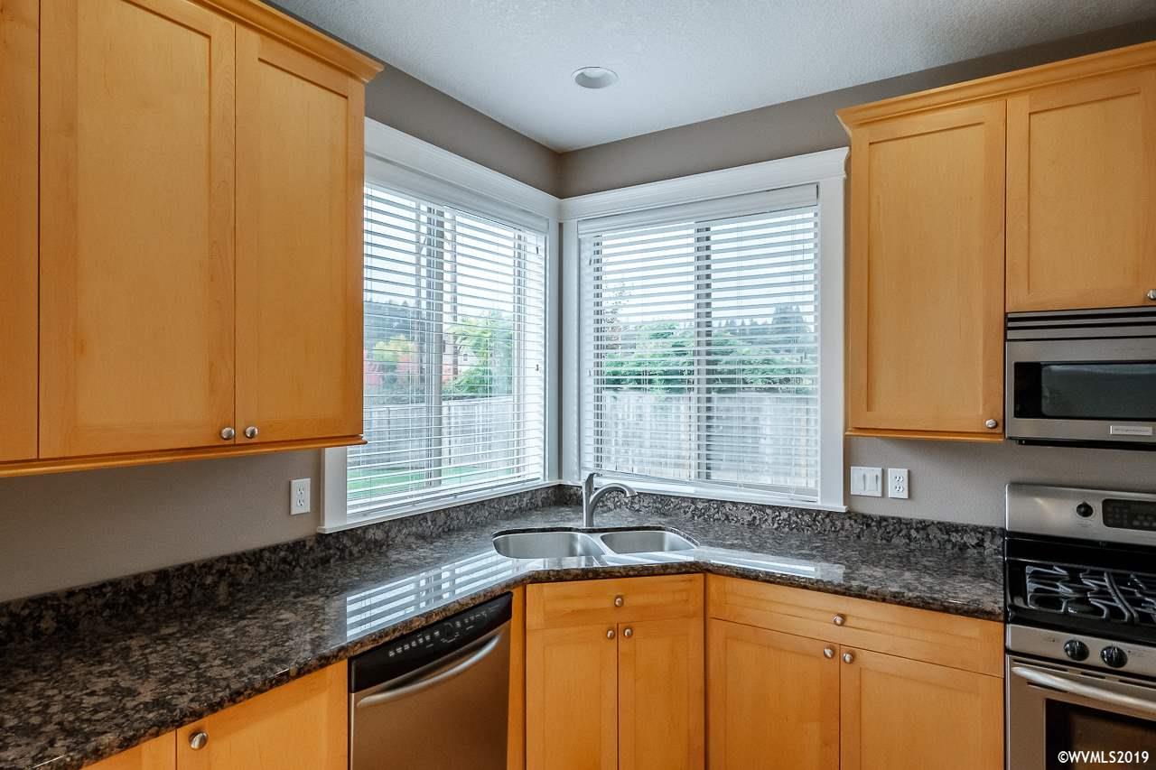 2676 Broadway Street Northwest Albany, OR 97321 - Photo 9 of 42