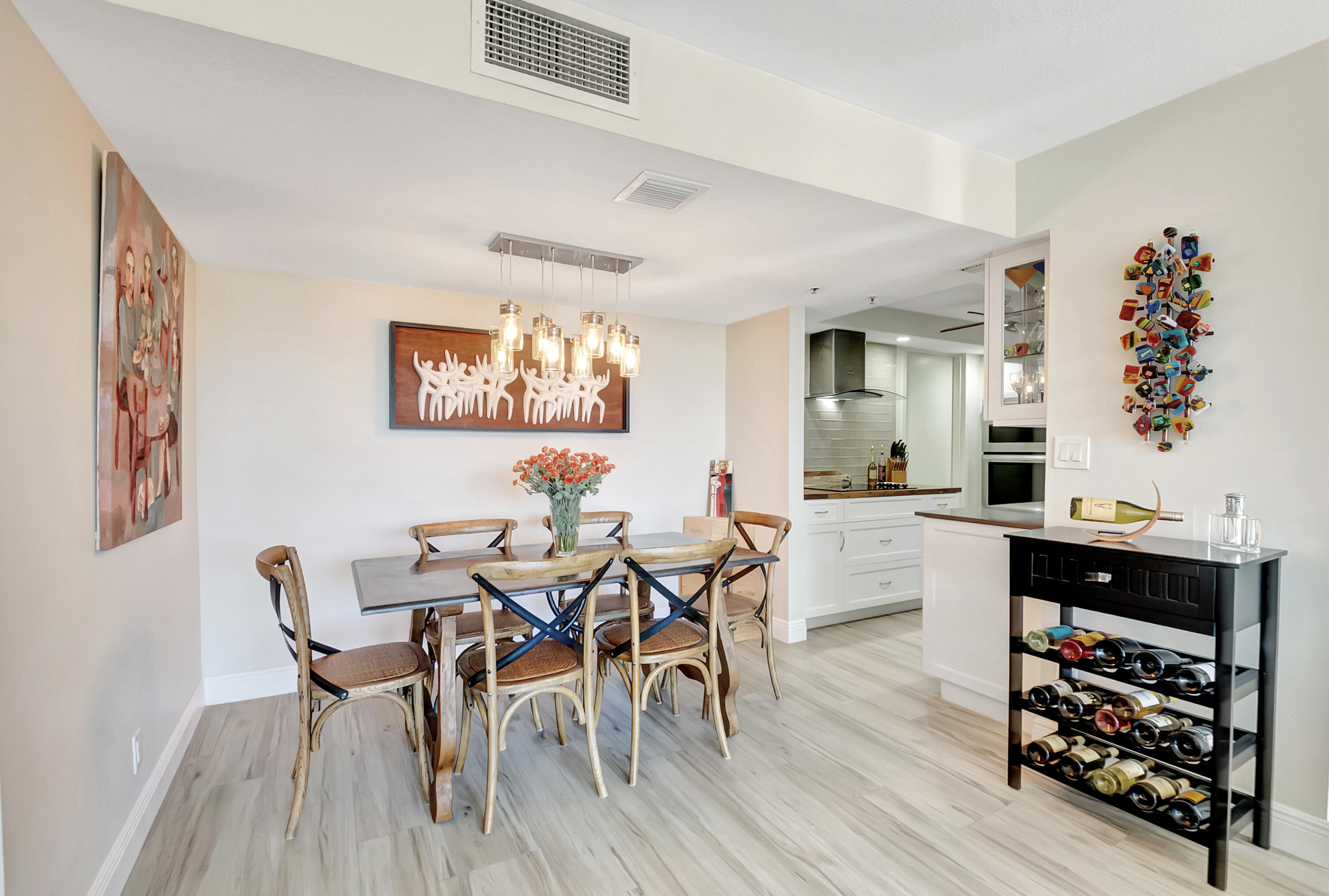 1523 Bridgewood Drive Boca Raton, FL 33434 - Photo 10 of 50 Dining room