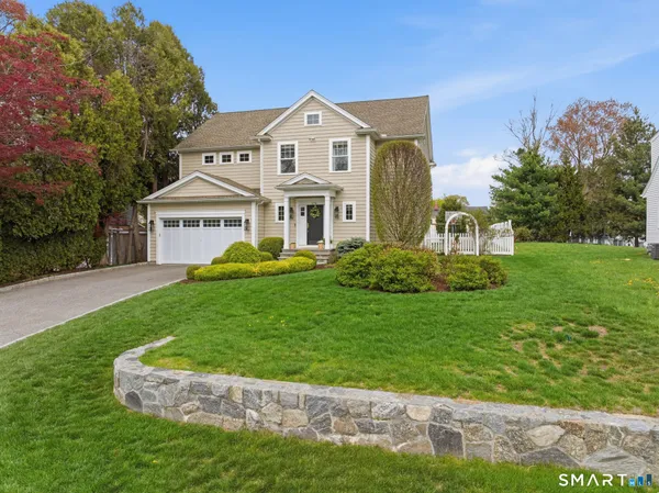 $1,599,000 | 276 Pemburn Drive, Fairfield, CT 06824