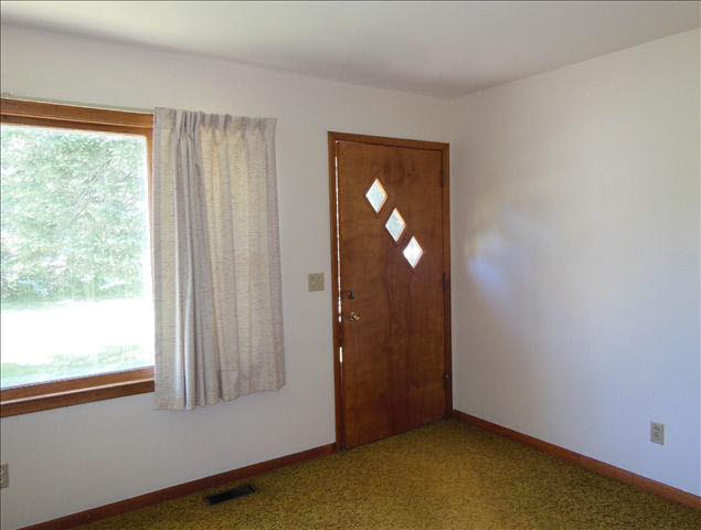 20357942-5.JPG