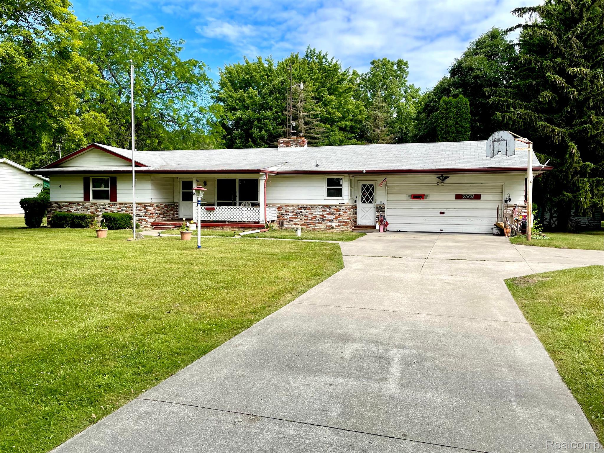 4088 West Carpenter Road Flint, MI 48504 - Photo 18 of 20 Gallery Image 18