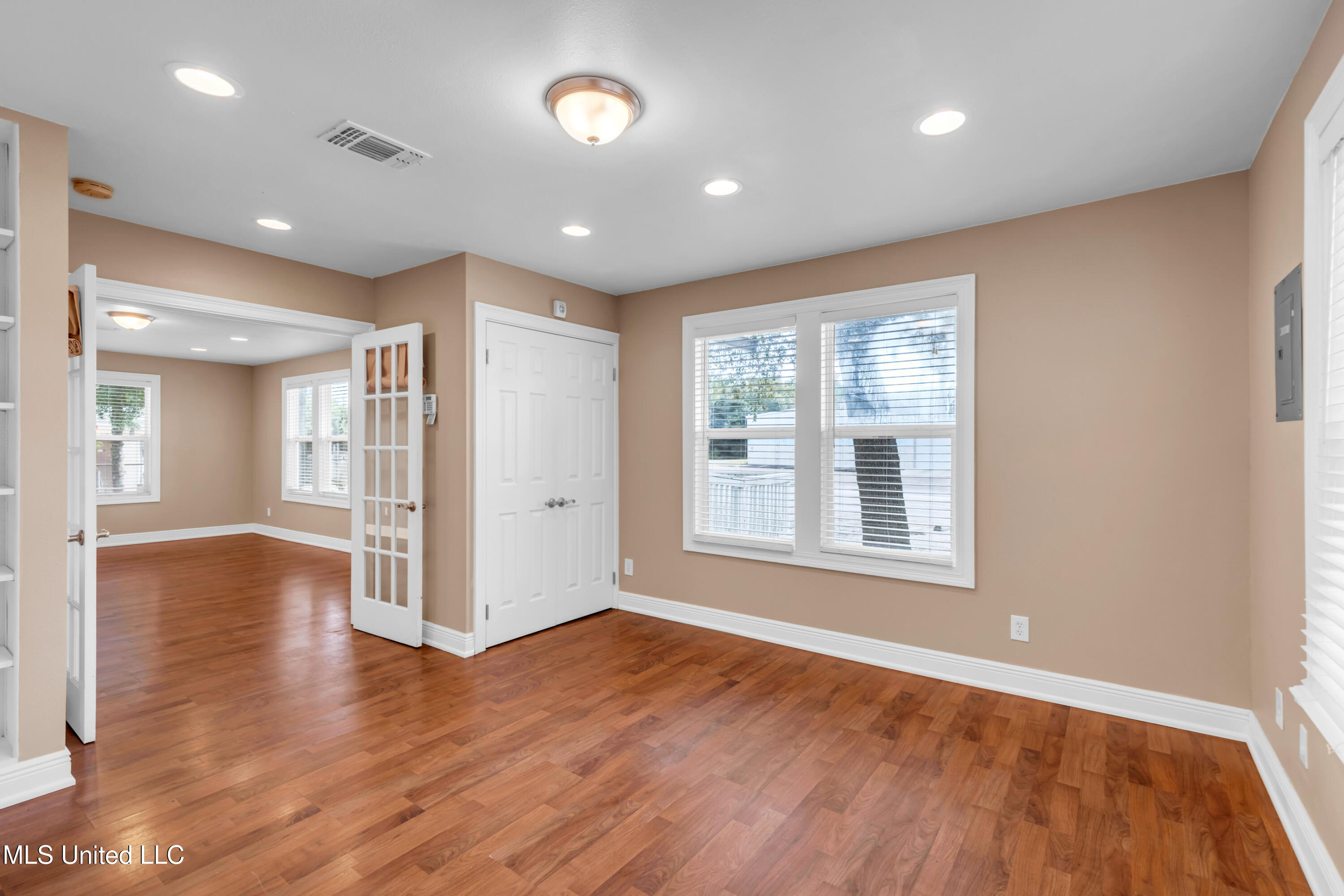 266 Debuys Road Biloxi, MS 39531 - Photo 13 of 41 266DebuysRd-13