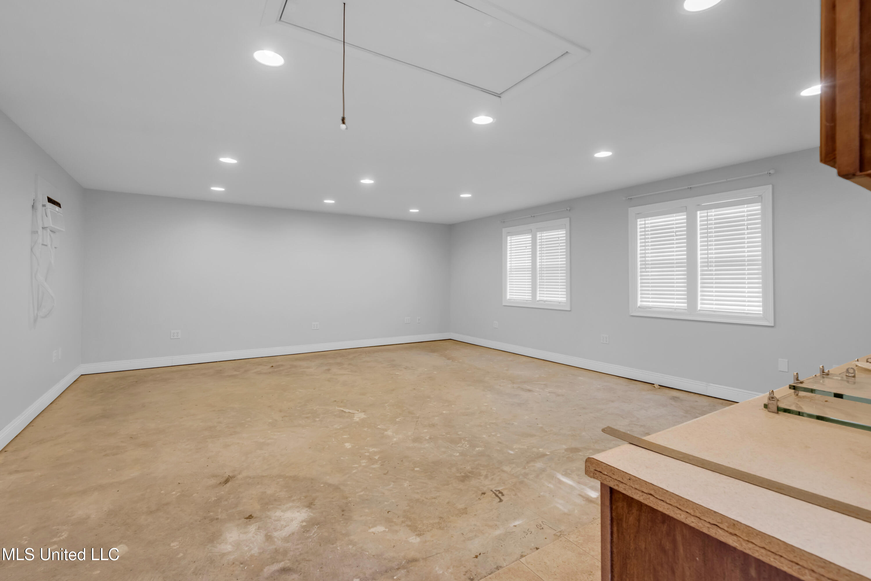 266 Debuys Road Biloxi, MS 39531 - Photo 30 of 41 266DebuysRd-30