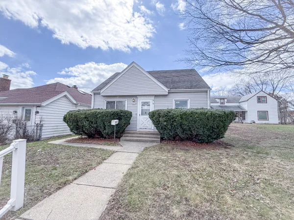 $249,900 | 9007 West Greenfield Avenue, West Allis, WI 53214
