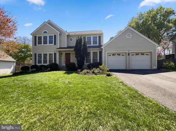$950,000 | 13907 Castle Court, Chantilly, VA 20151