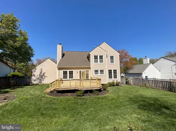 $950,000 | 13907 Castle Court, Chantilly, VA 20151