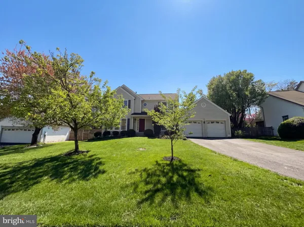 $950,000 | 13907 Castle Court, Chantilly, VA 20151