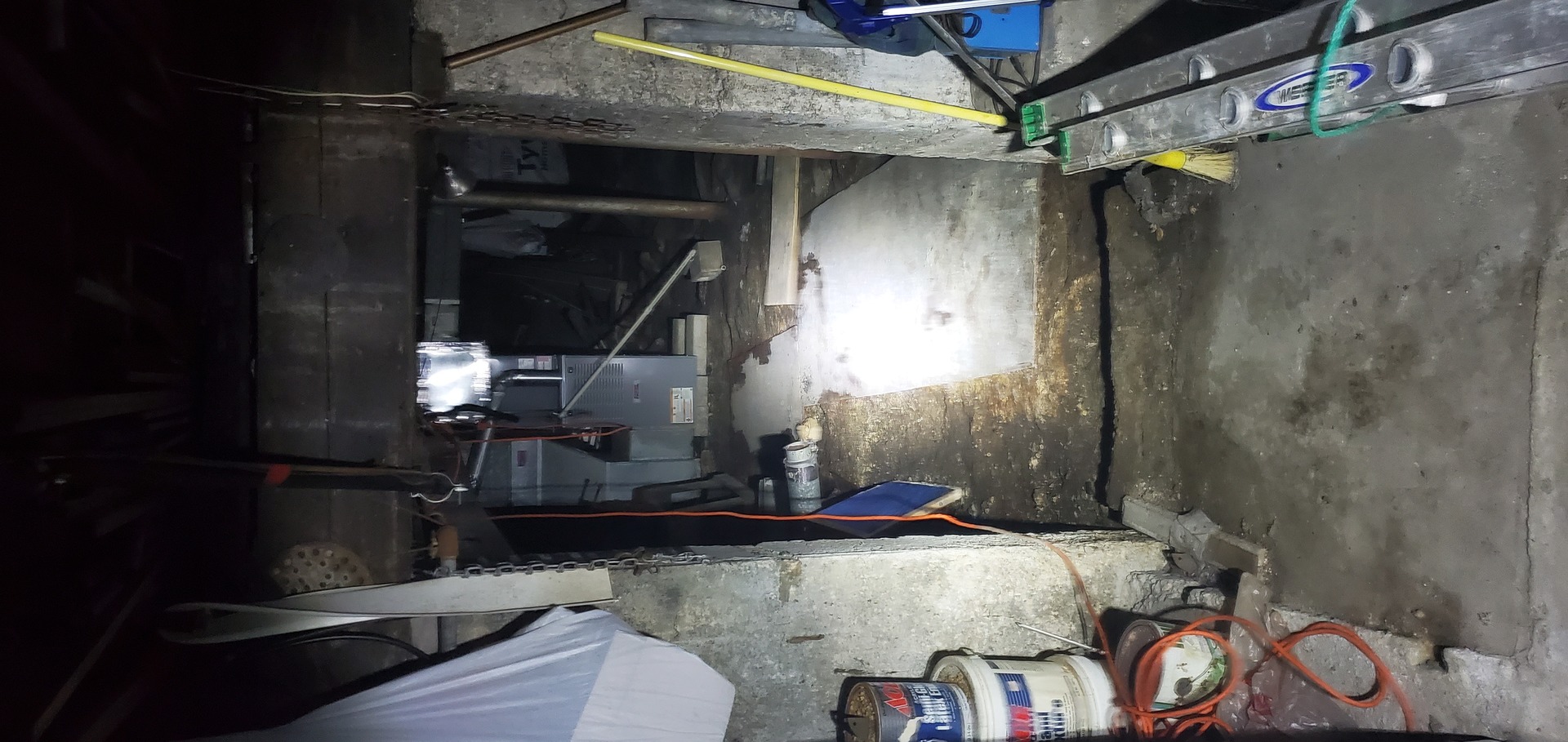 2947 South Farrell Street Chicago, IL 60608 - Photo 16 of 18 a room with gym equipment