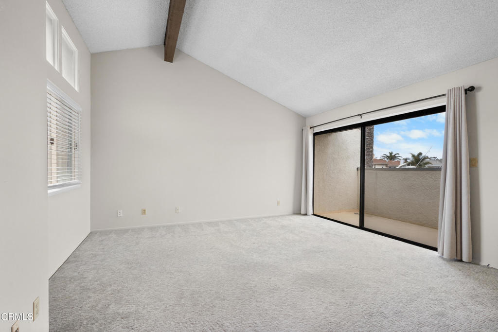 2524 Monaco Drive Oxnard, CA 93035 - Photo 27 of 50 a view of empty room with front door