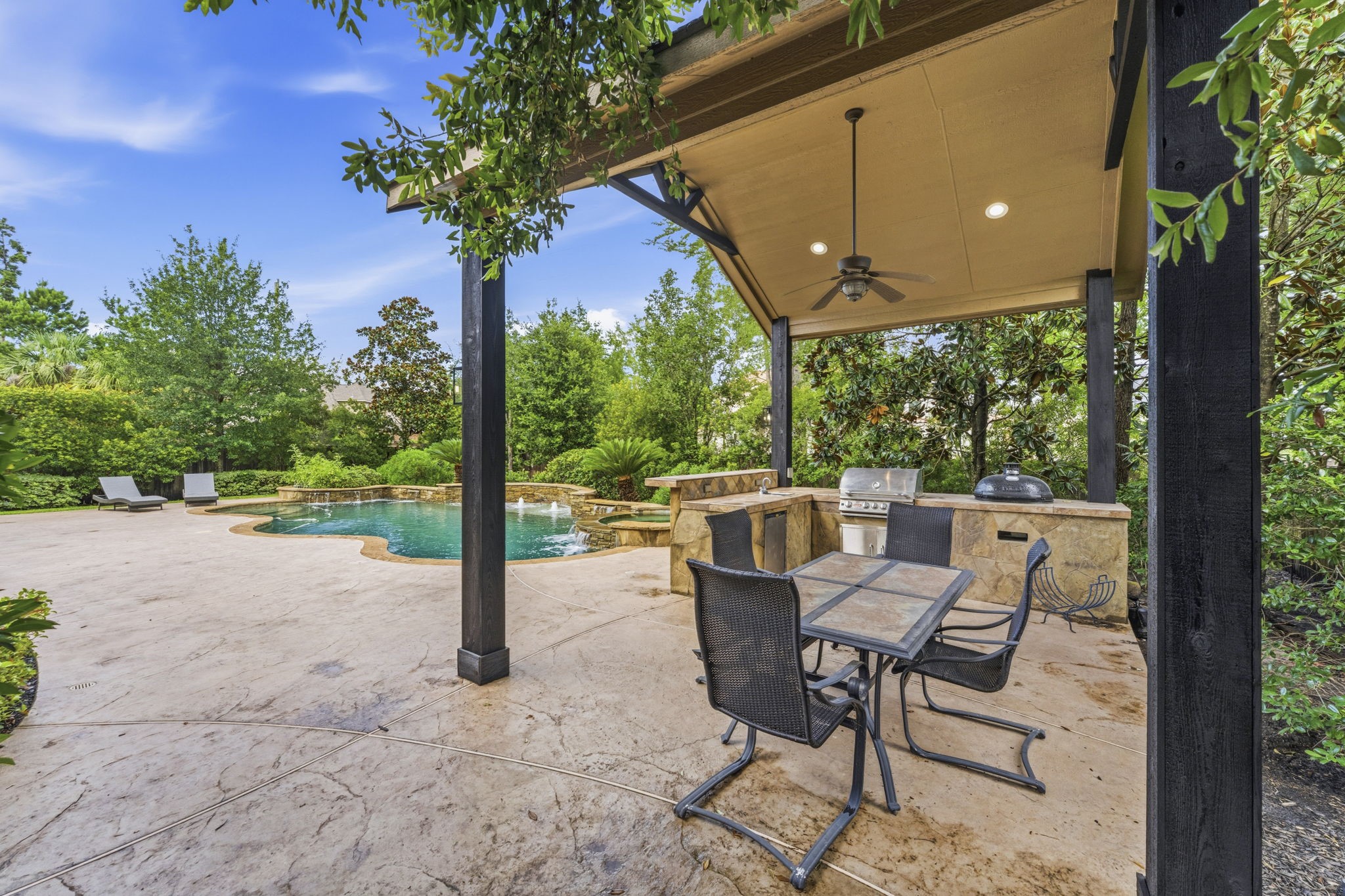 10 Spincaster Drive Spring, TX 77389 - Photo 31 of 38 Outdoor pergola equipped with outdoor kitchen