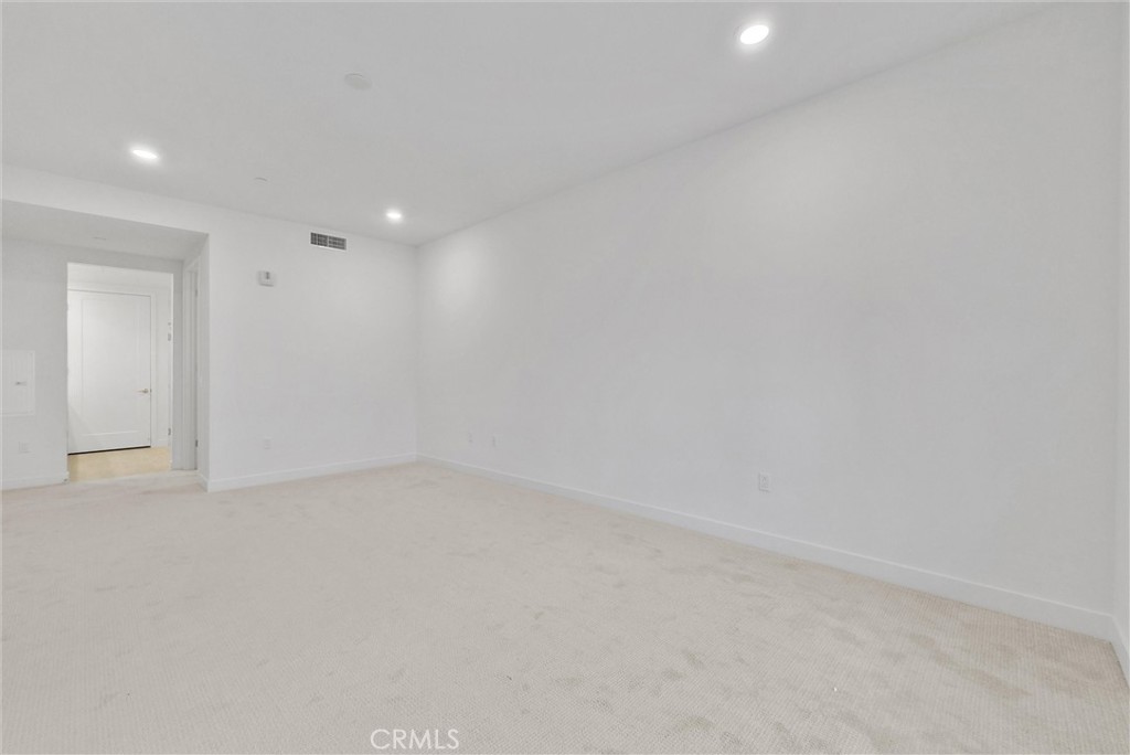 2205 Rivington Irvine, CA 92612 - Photo 32 of 38