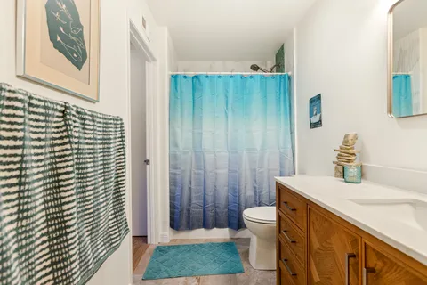 $1,299,900 | 2033 Shadytree Lane, Encinitas, CA 92024