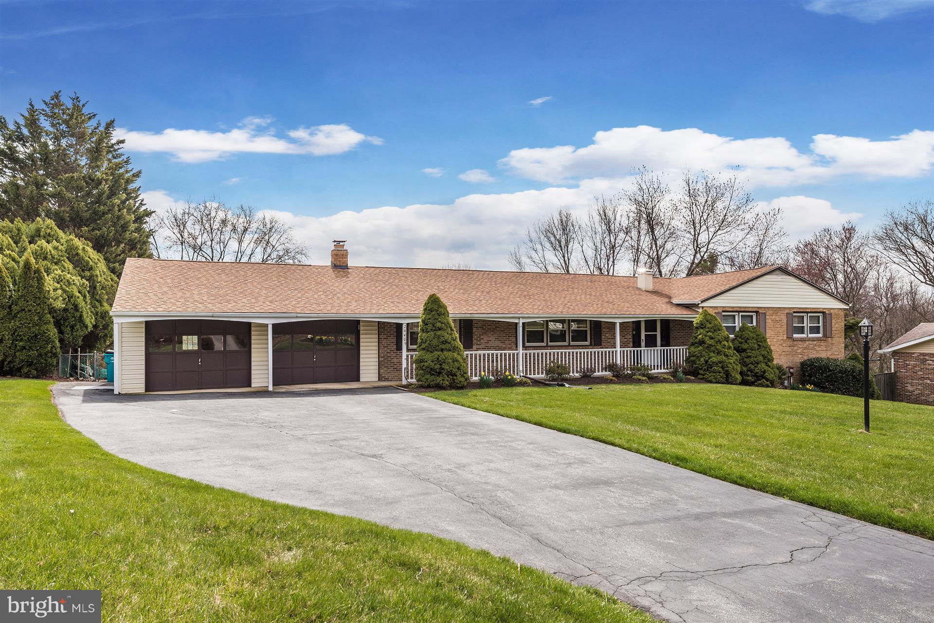 24409 Hanson Road Gaithersburg, MD 20882 - Photo 1 of 30 Make It Yours - Curb Appeal Galore!