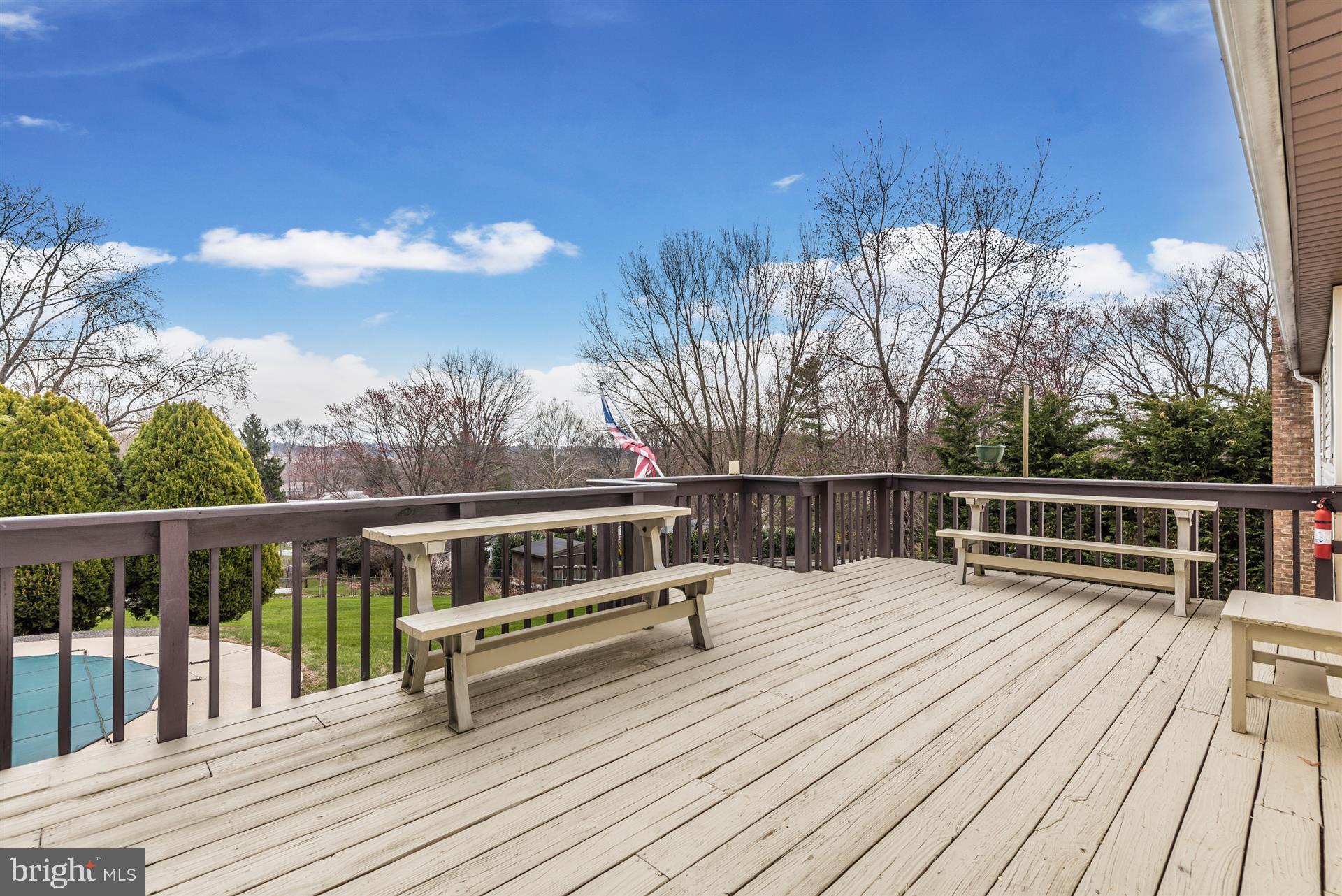 24409 Hanson Road Gaithersburg, MD 20882 - Photo 27 of 30 Large Deck Overlooking Pool