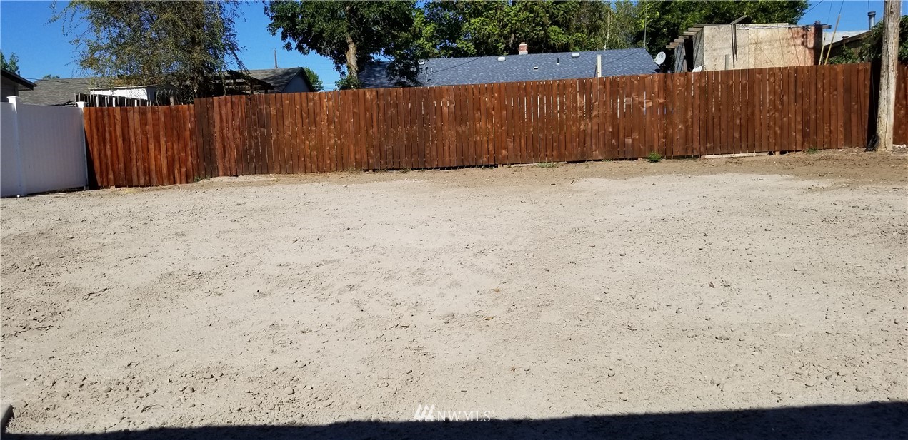 448 North Clark Road Moses Lake, WA 98837 - Photo 25 of 25 Gallery Image 25