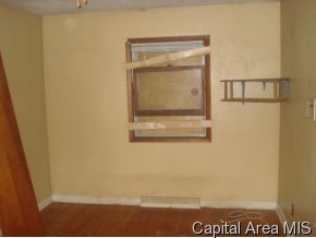 3046 East Carpenter Street Springfield, IL 62702 - Photo 6 of 12
