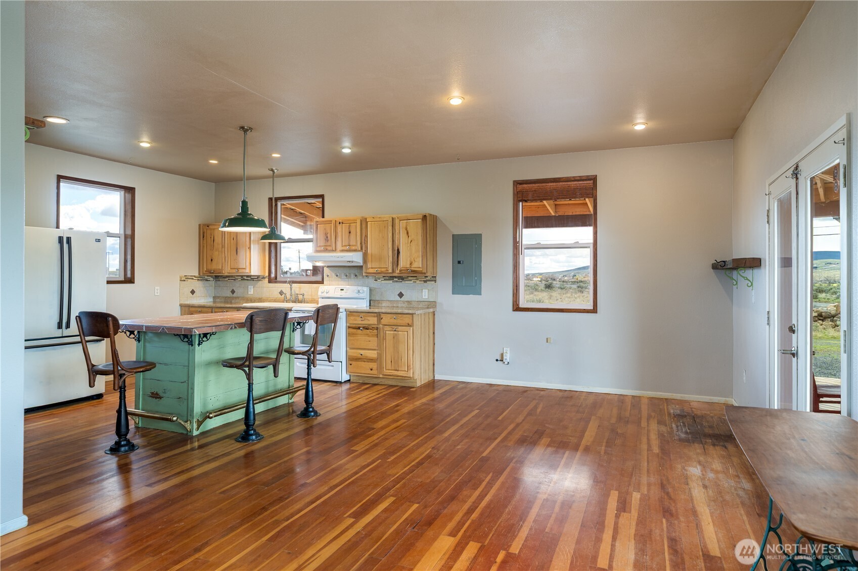 17137 Rd B Northwest Ephrata, WA 98823 - Photo 17 of 39 Gallery Image 17