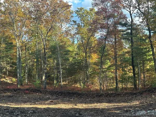 $1,685,000 | 0 Fall Lane, Franklin, MA 02038