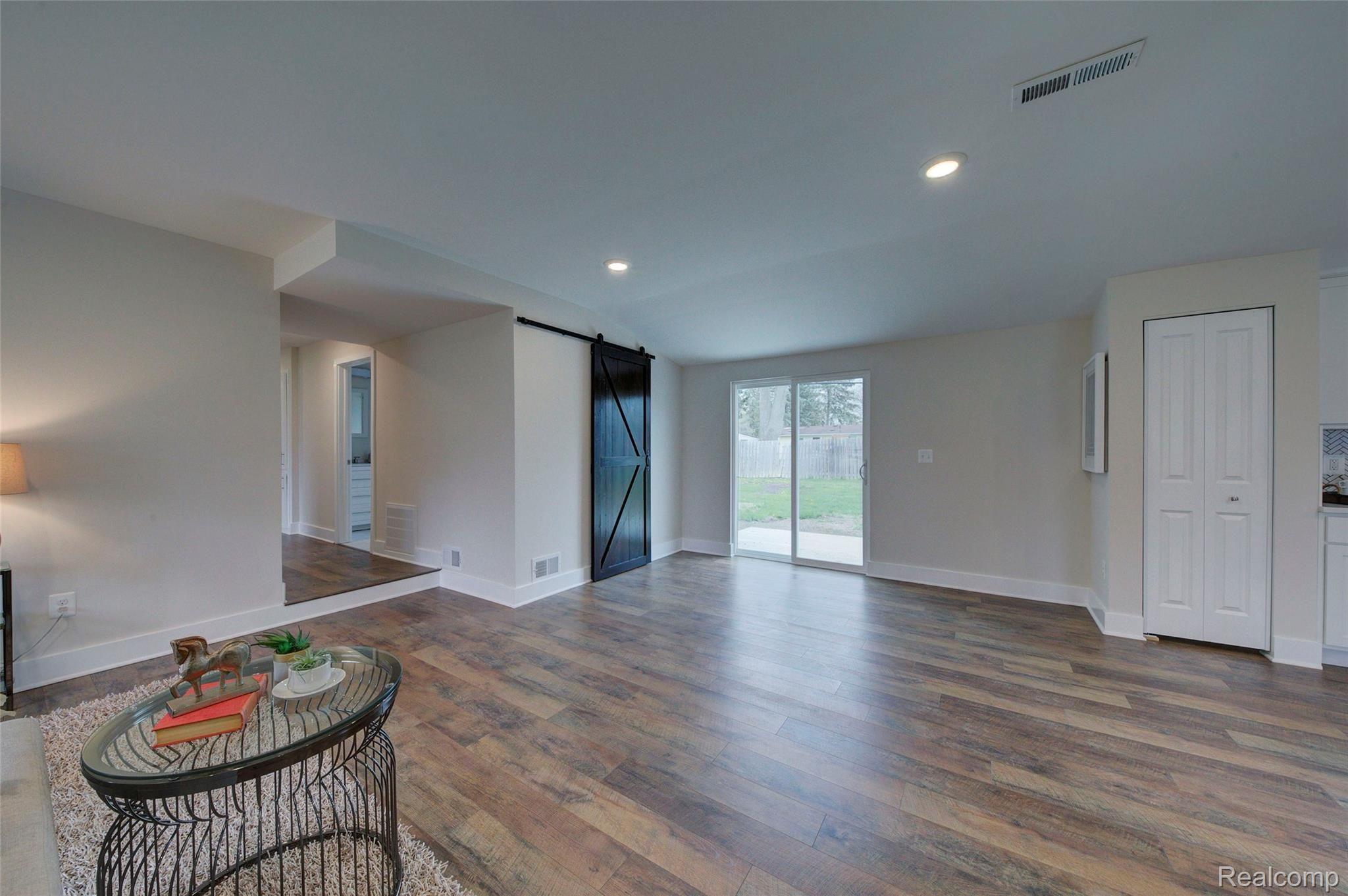 1304 Decker Road Walled Lake, MI 48390 - Photo 9 of 39 4H8A7472_3_4.jpg