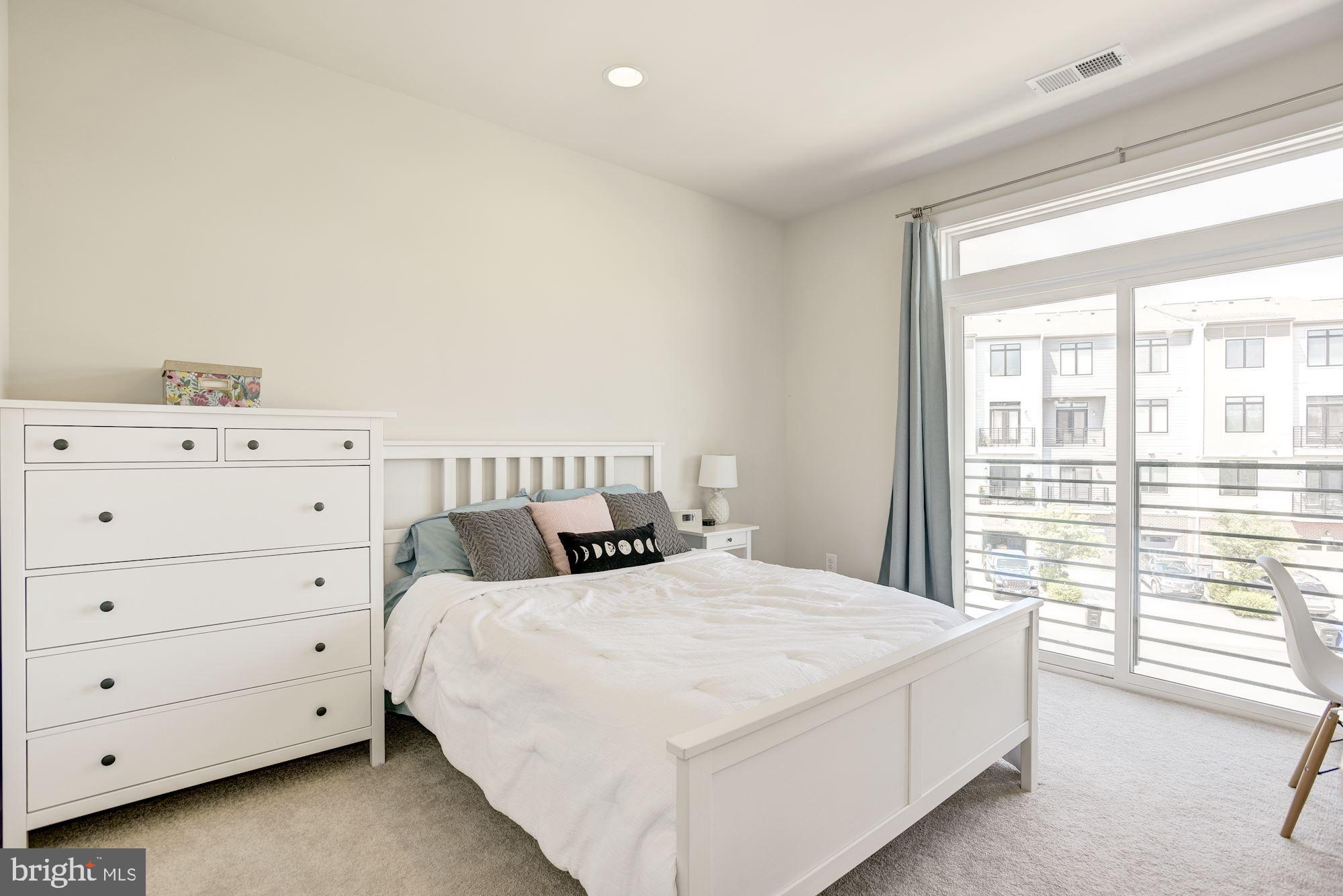 1513 Ribbon Limestone Terrace Southeast Leesburg, VA 20175 - Photo 17 of 27 Bedroom #2