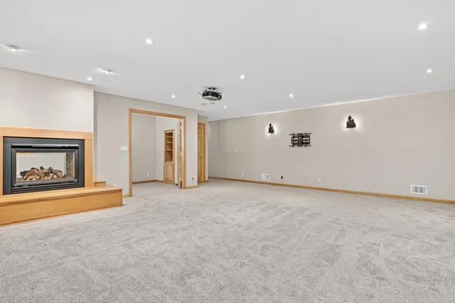 $635,000 | 7390 360th Street, North Branch, MN 55056