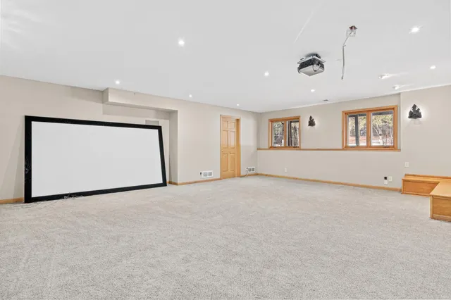 $635,000 | 7390 360th Street, North Branch, MN 55056