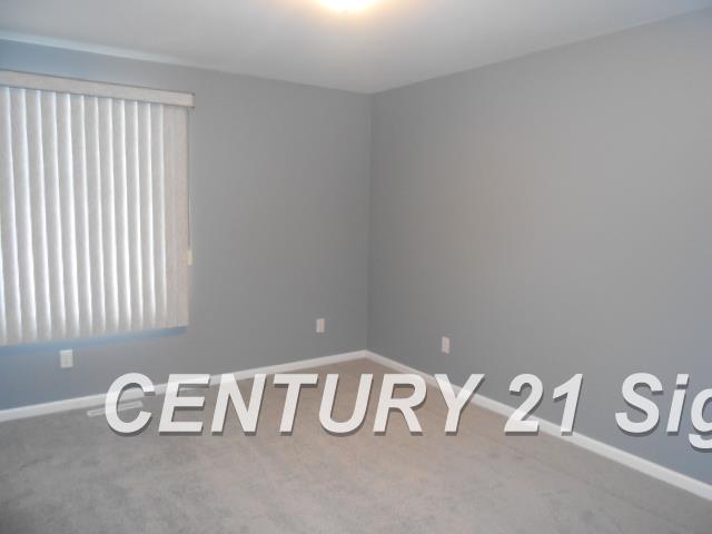 6805 Midland Road Freeland, MI 48623 - Photo 8 of 14