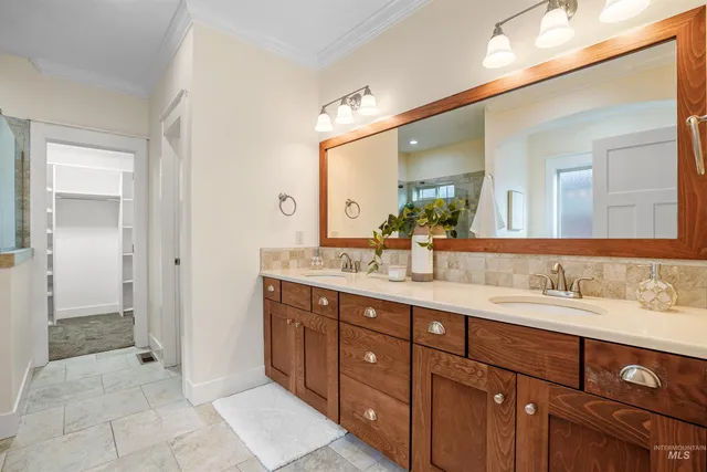 $700,000 | 9389 West Wildbranch Drive, Star, ID 83669