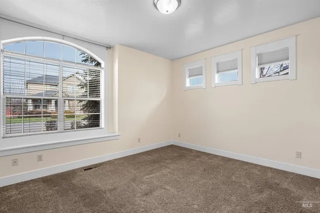 $700,000 | 9389 West Wildbranch Drive, Star, ID 83669