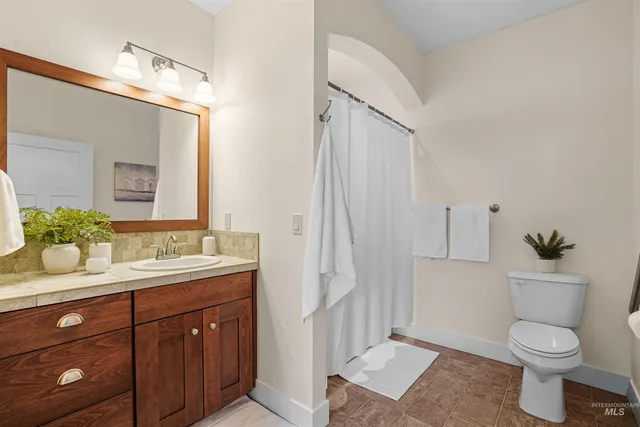 $700,000 | 9389 West Wildbranch Drive, Star, ID 83669