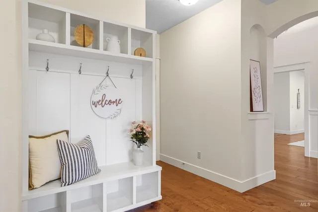 $700,000 | 9389 West Wildbranch Drive, Star, ID 83669