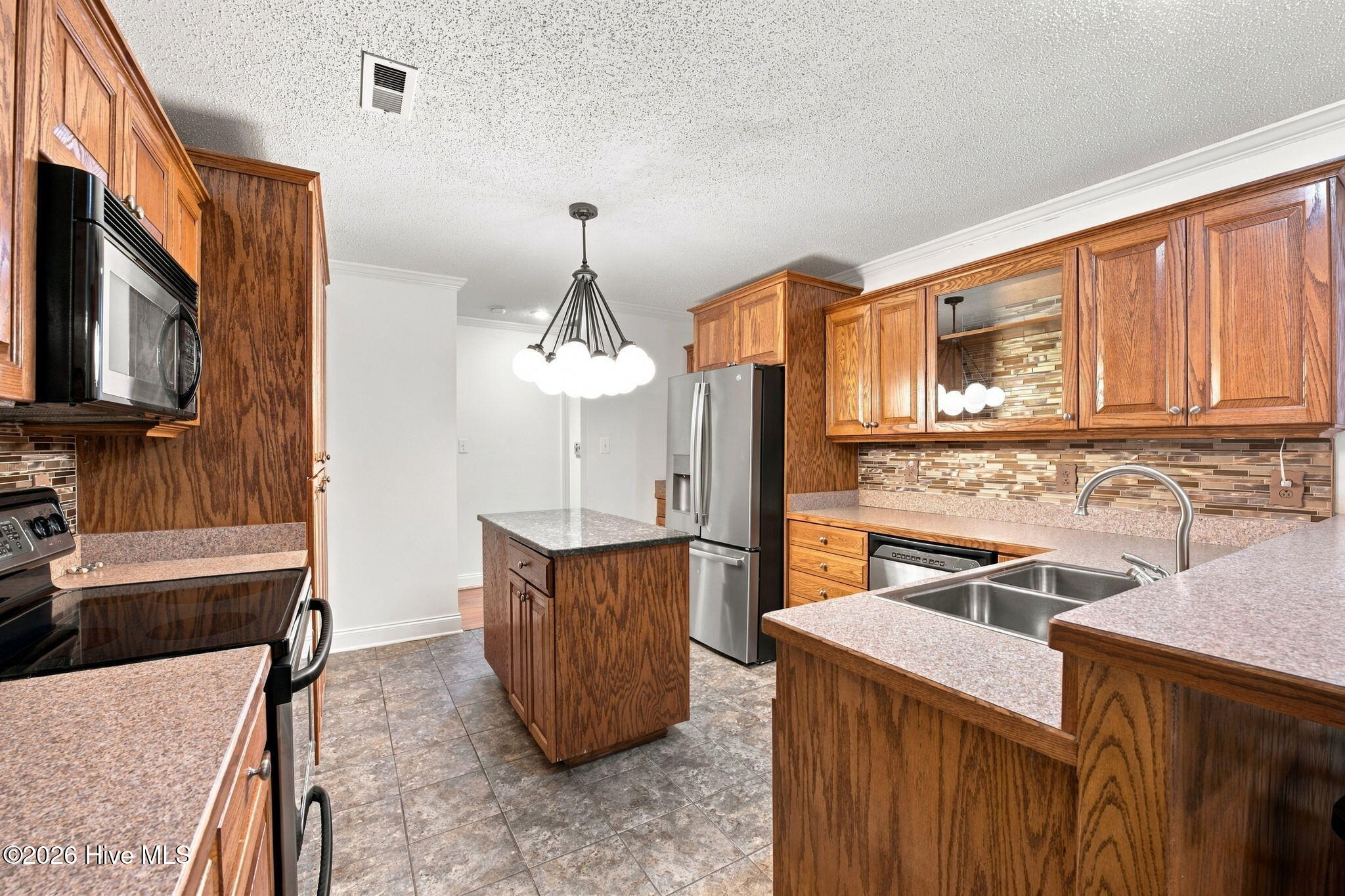 900 Perrytown Road New Bern, NC 28562 - Photo 33 of 54 Kitchen