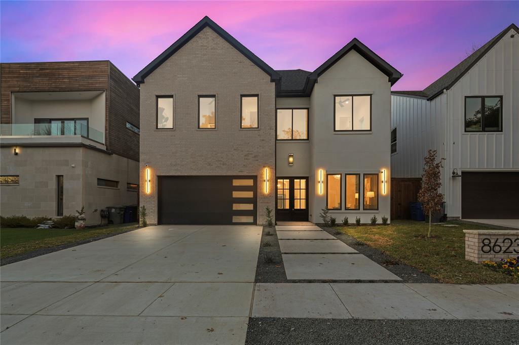 8623 San Fernando Way Dallas, TX 75218 - Photo 2 of 40 a front view of a house with yard