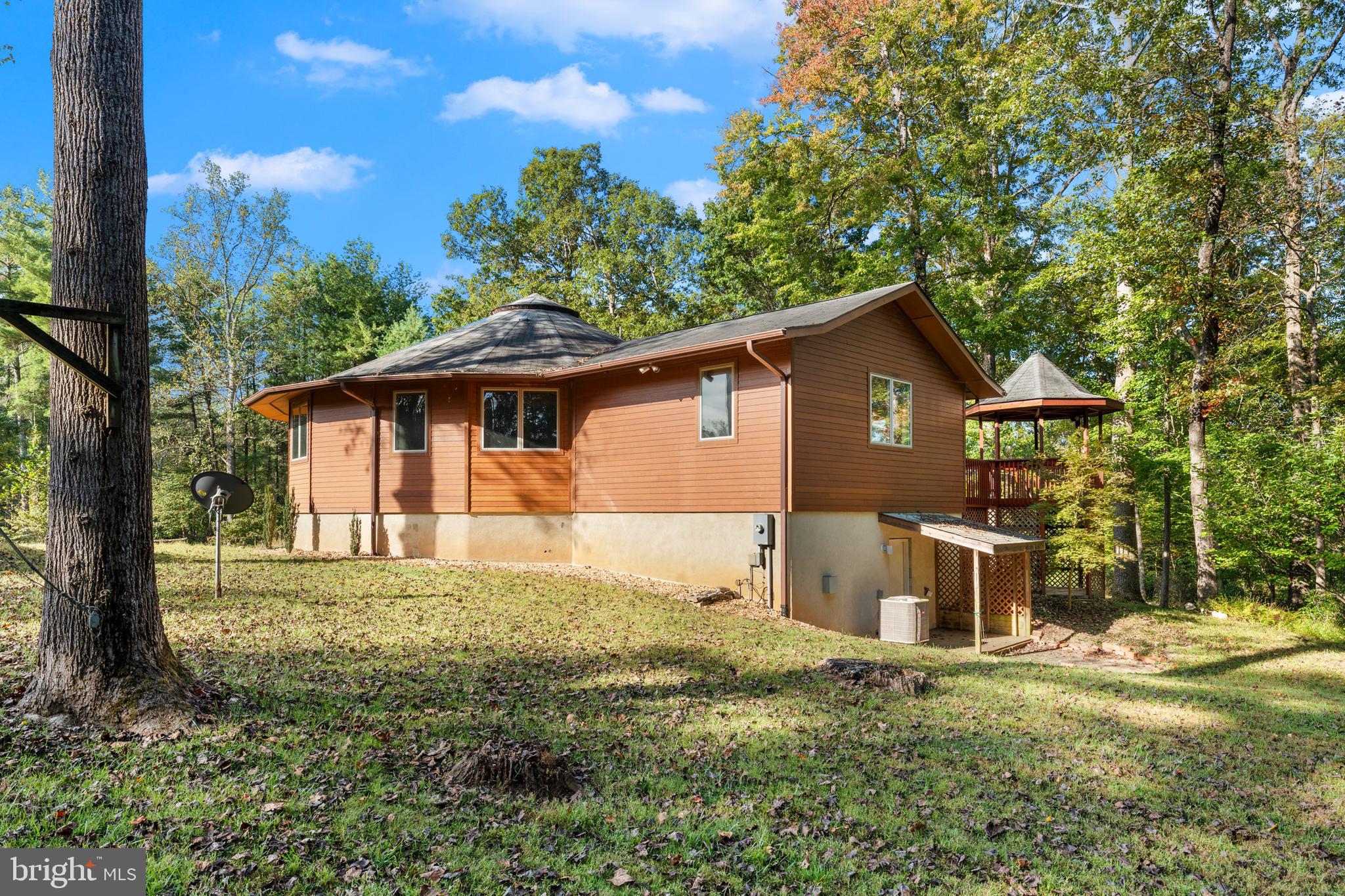 243 Aaron Mountain Road Castleton, VA 22716 - Photo 38 of 53 Hardie Plank siding requires no maintenance