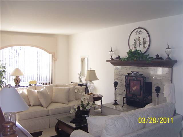 1850 Bromley Lane Rochester, MI 48306 - Photo 3 of 12 31049849-2.JPG